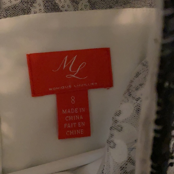 Monique Lhuillier Size 8 White & Black mini dress with shelves - Picture 4 of 5